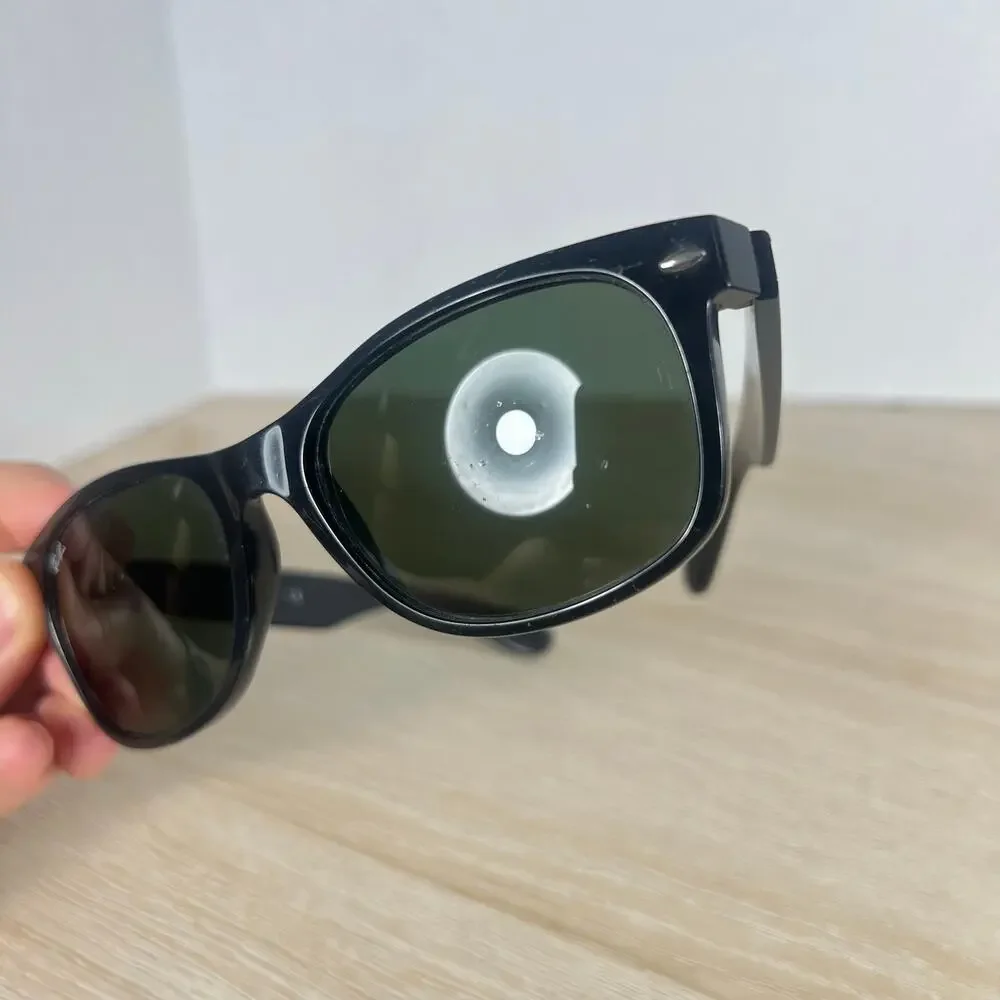 Ray-Ban RB2132 New Wayfarer Sunglasses Polarized Lenses 901 55-18 Black
